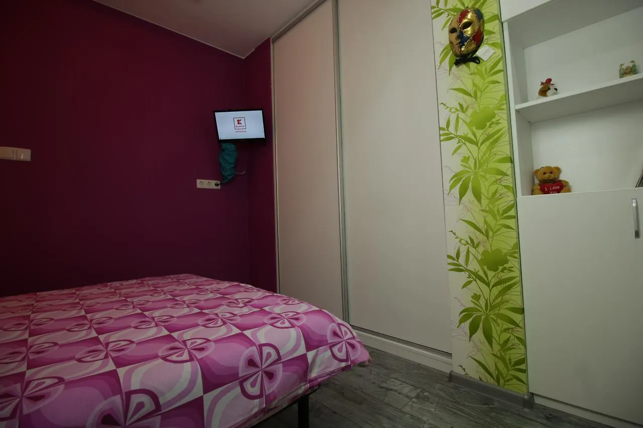 Super Mario V.I.P. Apartment Sofía